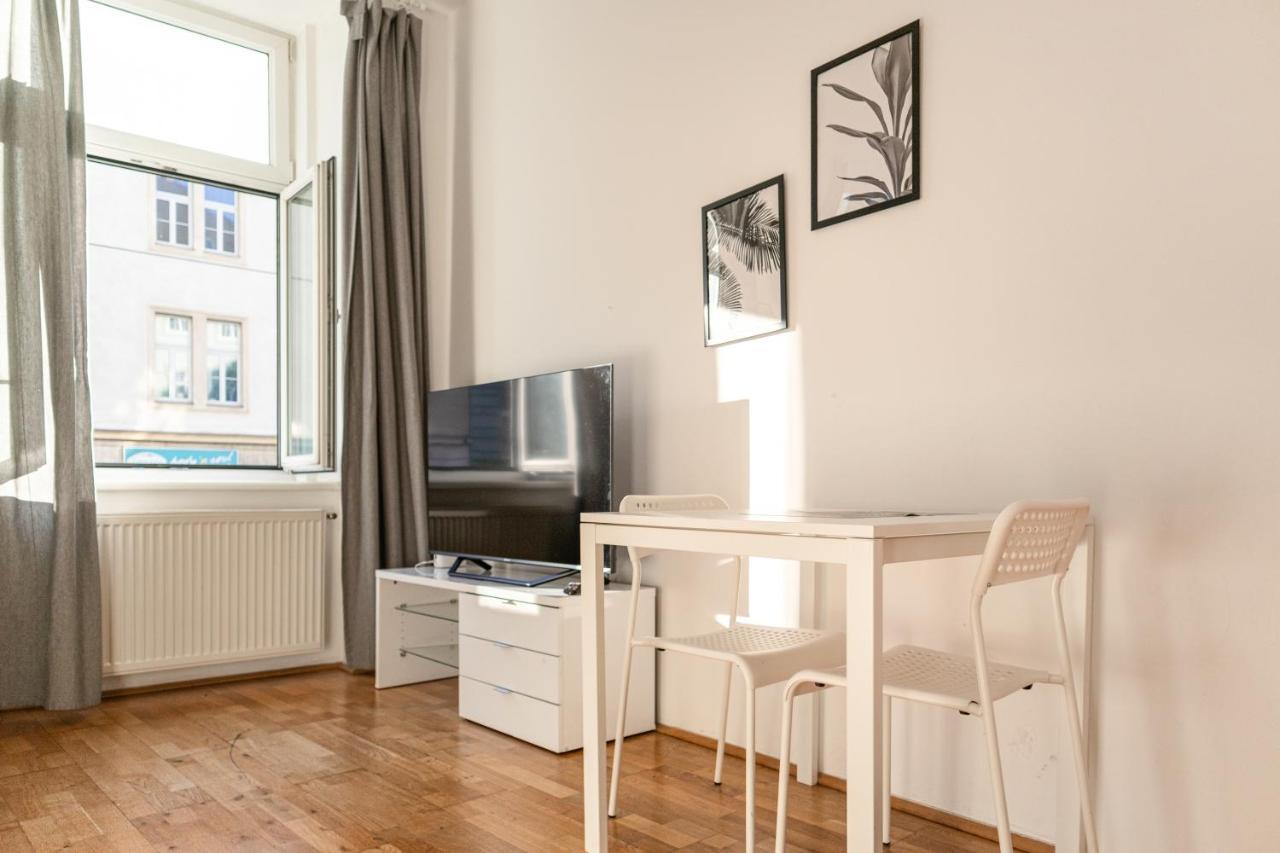 Comfortable 3Br Shared Apart. - Suitable For Long Stays Виена Екстериор снимка