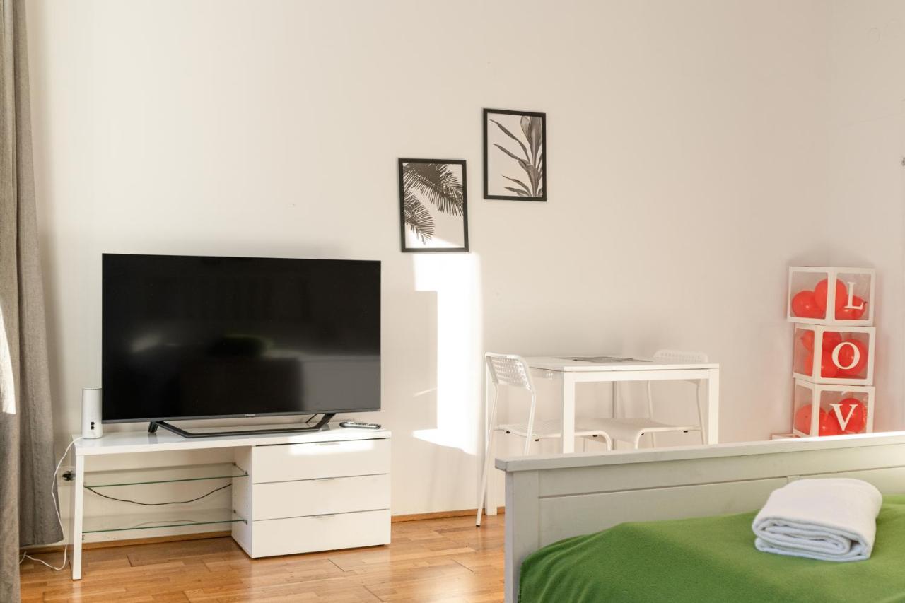 Comfortable 3Br Shared Apart. - Suitable For Long Stays Виена Екстериор снимка